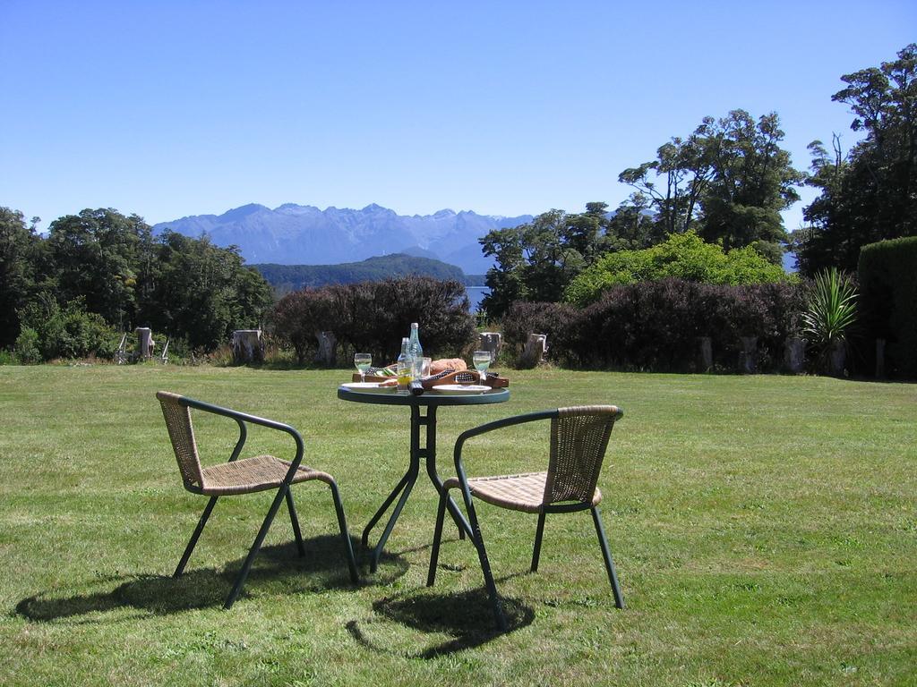 Murrells Grand View House Manapouri Extérieur photo