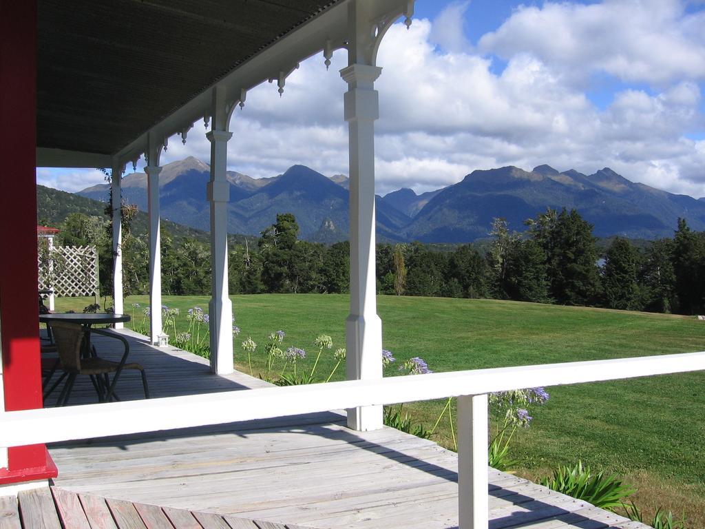 Murrells Grand View House Manapouri Extérieur photo